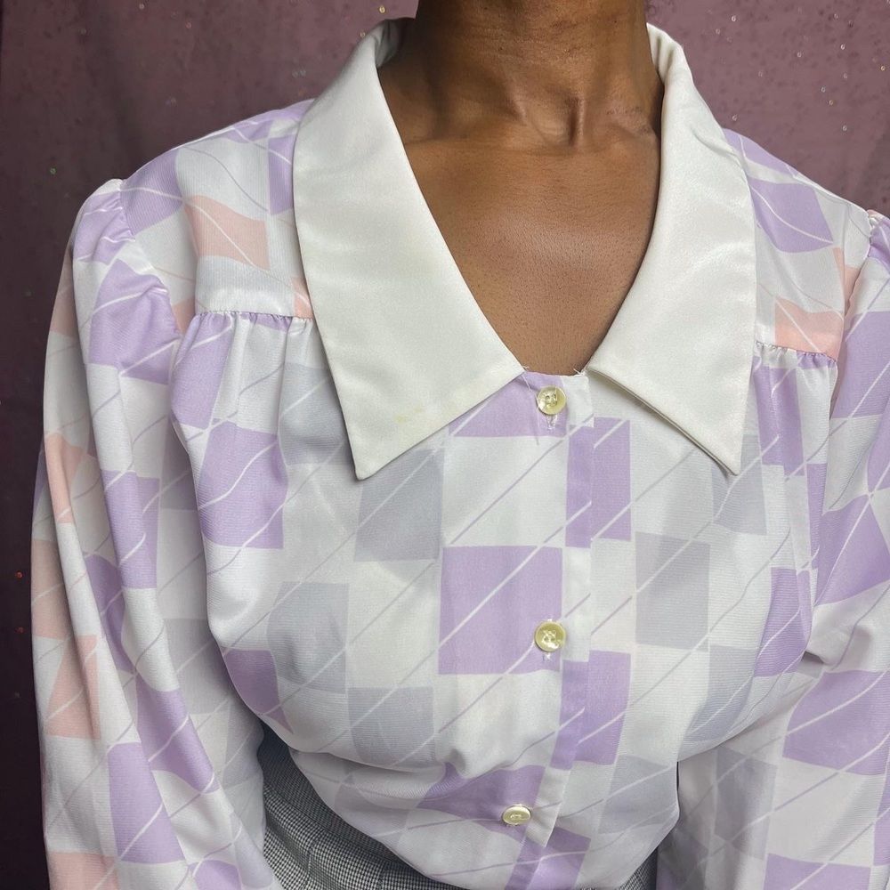 Vintage office attire! Pink, gray, and purple. Size 16 Small stain on the collar - Picture 3 of 7